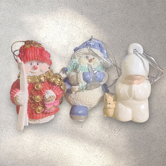 Vintage Christmas Tree Ornaments Set of 3 - Picture 2 of 11